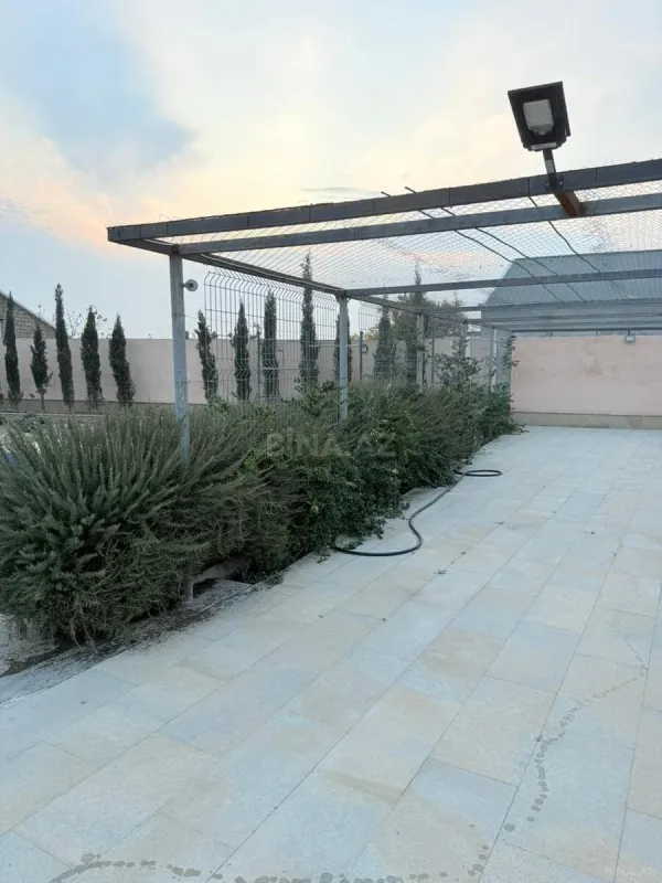 Satılır 4 otaqlı həyət evi 80 m²