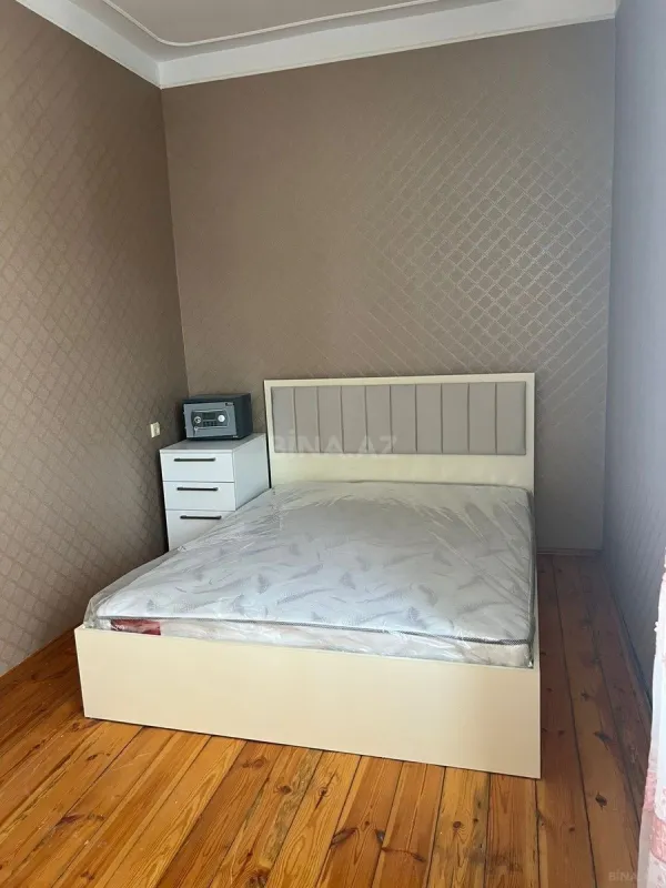 Kirayə verilir 3 otaqlı mənzil 90 m²