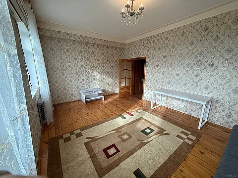 Kirayə verilir 3 otaqlı mənzil 90 m²