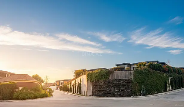 Satılır 5 otaqlı həyət evi 262 m² — Bakı, Yasamal 5 otaq 262.00 m²