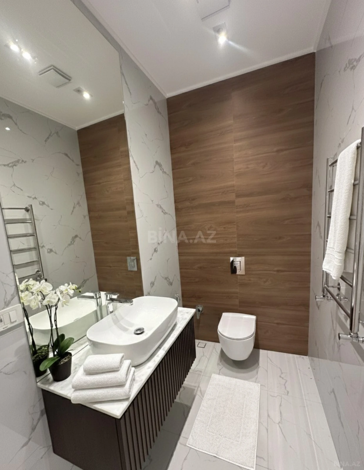 Satılır 5 otaqlı həyət evi 262 m²