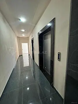 Satılır 3 otaqlı mənzil 136.4 m²