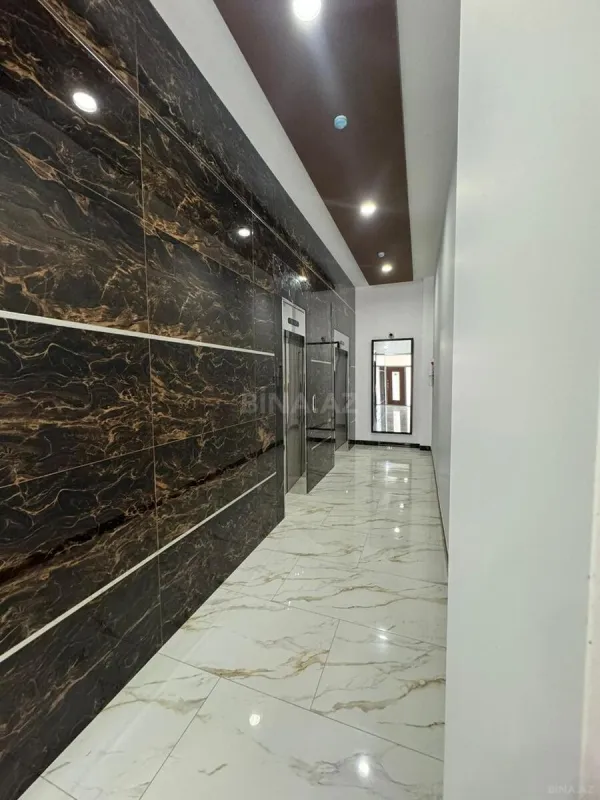 Satılır 3 otaqlı mənzil 136.4 m²