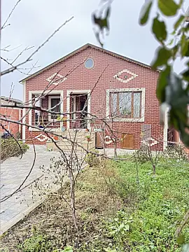 Satılır 4 otaqlı həyət evi 95 m²