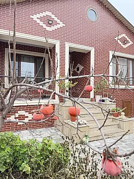 Satılır 4 otaqlı həyət evi 95 m²