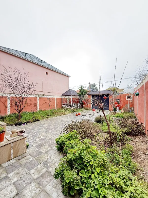 Satılır 4 otaqlı həyət evi 95 m²