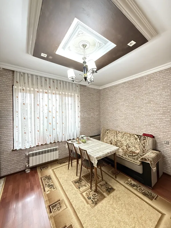 Satılır 4 otaqlı həyət evi 95 m²