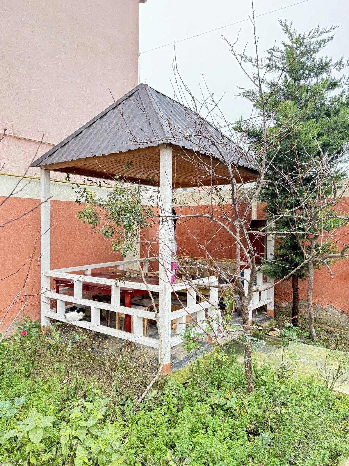 Satılır 4 otaqlı həyət evi 95 m²