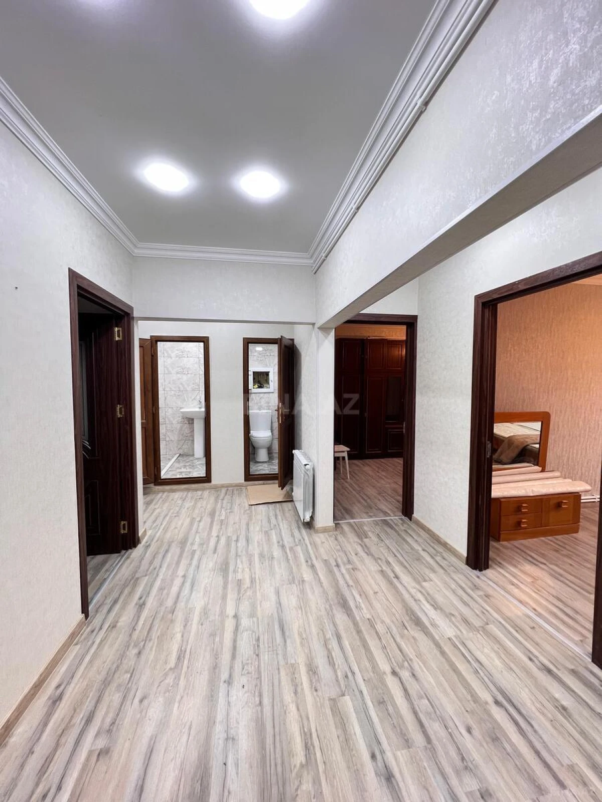 Satılır 3 otaqlı mənzil 80 m²