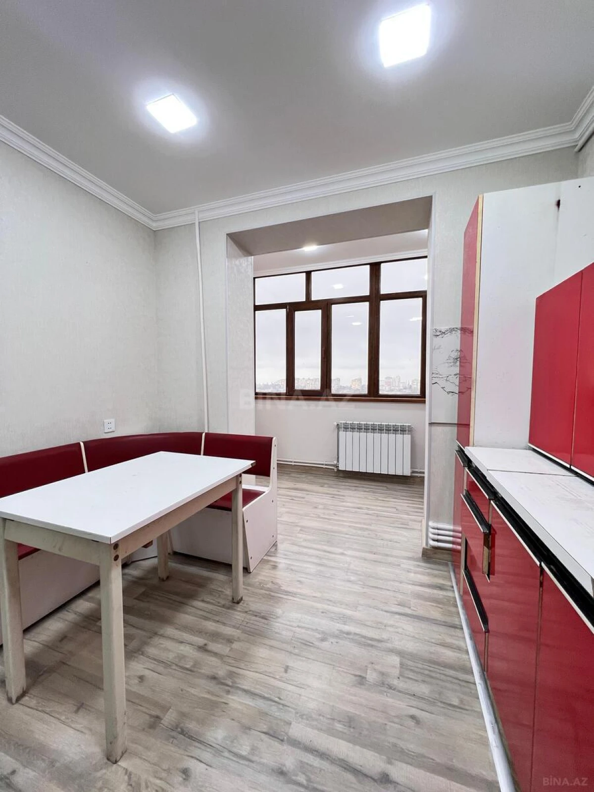 Satılır 3 otaqlı mənzil 80 m²