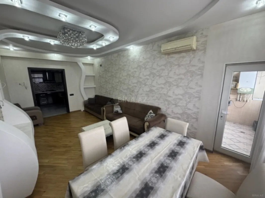 Satılır 2 otaqlı mənzil 65 m²