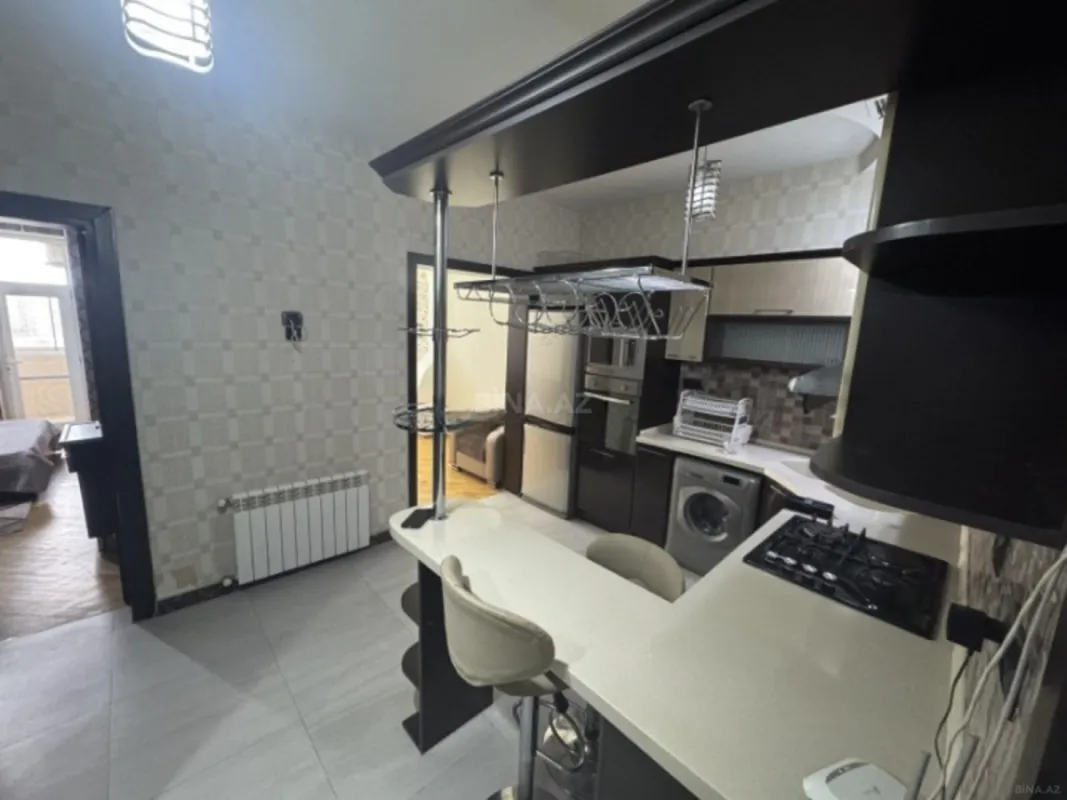 Satılır 2 otaqlı mənzil 65 m²