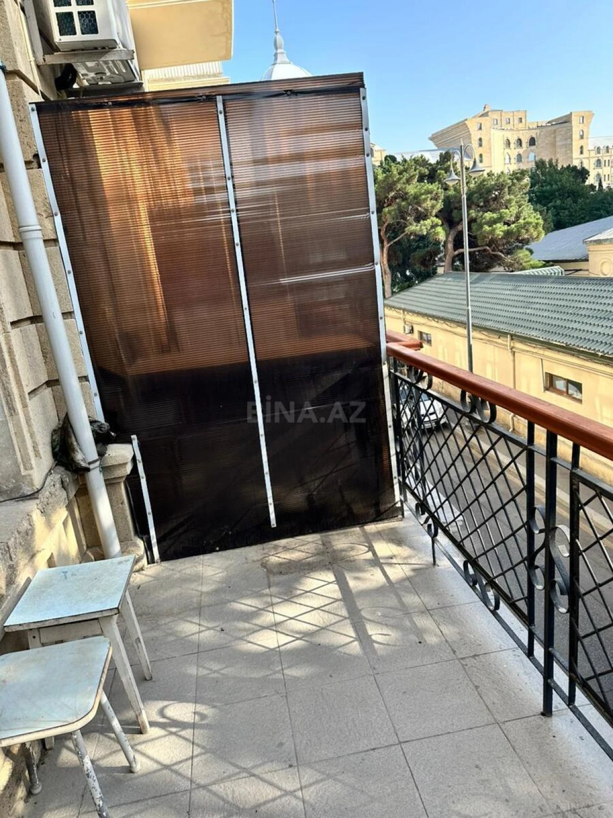 Satılır 2 otaqlı mənzil 75 m²