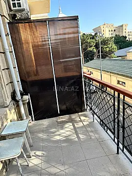 Satılır 2 otaqlı mənzil 75 m²