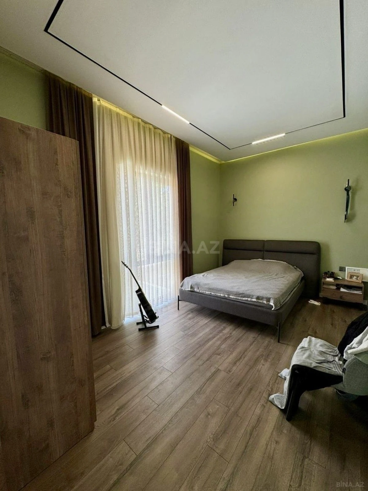 Satılır 5 otaqlı həyət evi 168 m²