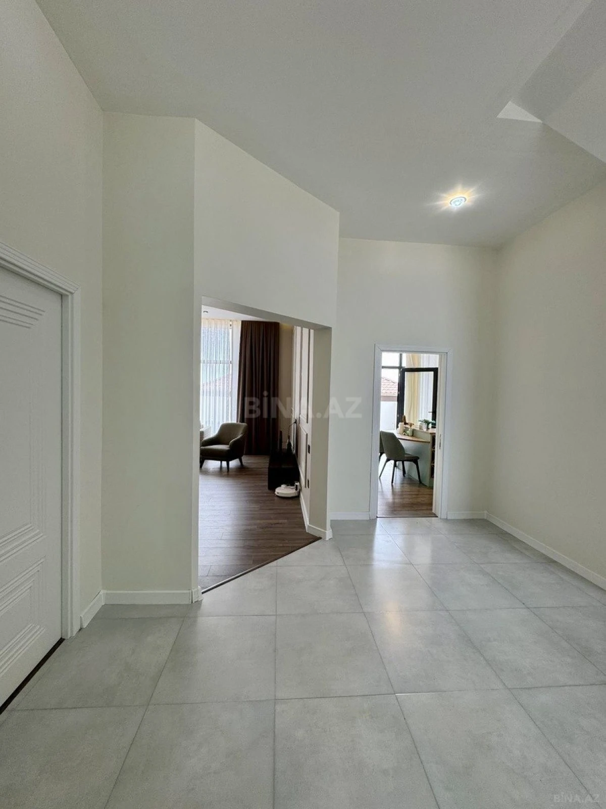 Satılır 5 otaqlı həyət evi 168 m²