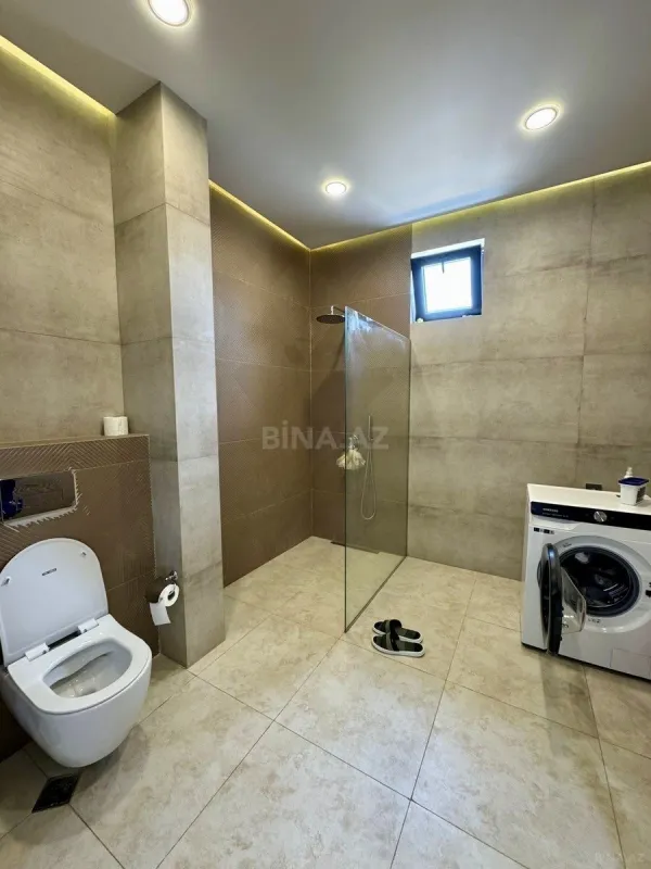 Satılır 5 otaqlı həyət evi 168 m²