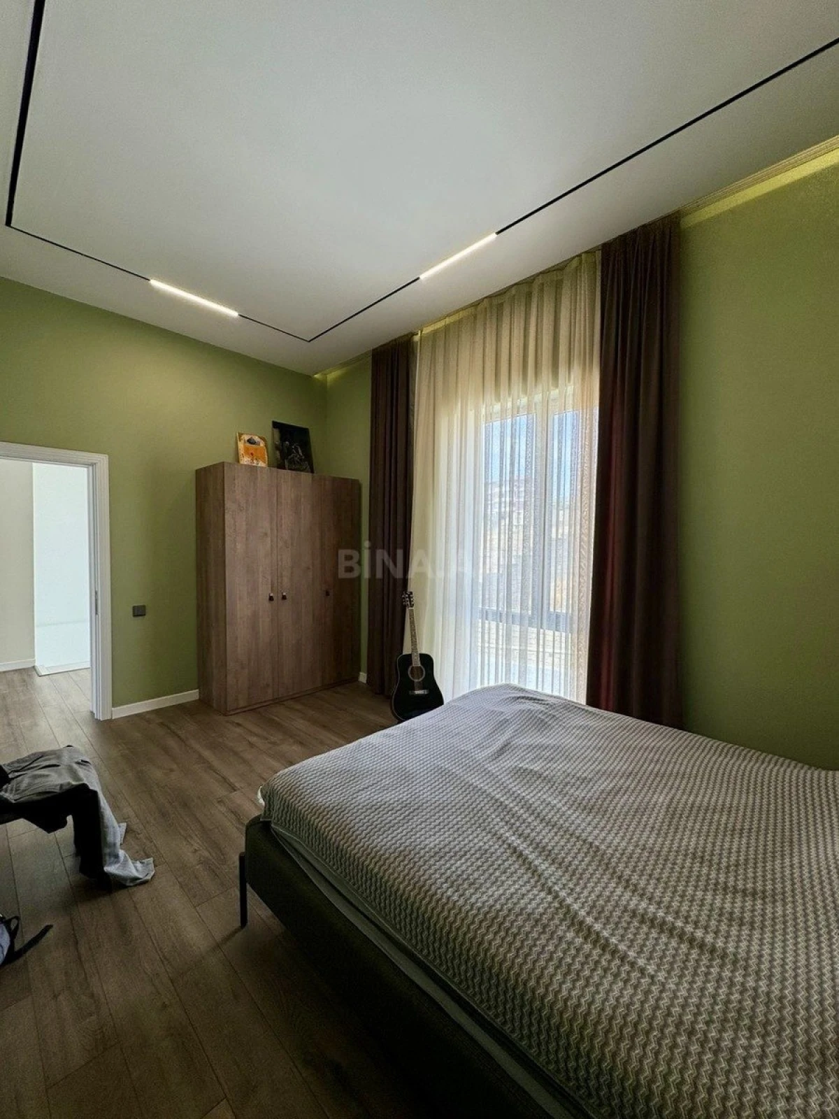 Satılır 5 otaqlı həyət evi 168 m²