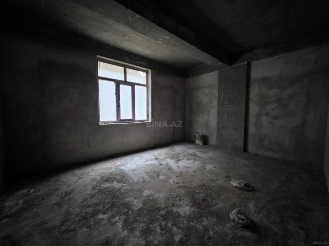 Satılır 3 otaqlı mənzil 155.5 m²