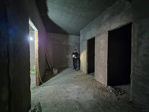 Satılır 3 otaqlı mənzil 155.5 m²