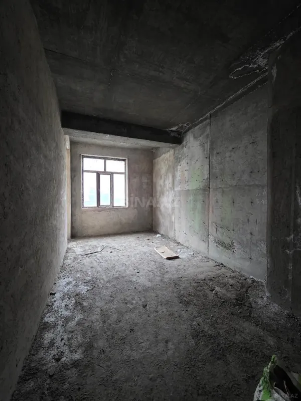 Satılır 3 otaqlı mənzil 155.5 m²