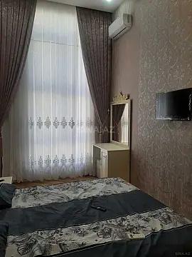 Kirayə verilir 3 otaqlı mənzil 115 m²