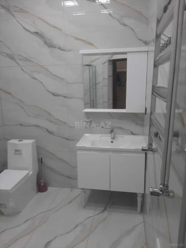 Kirayə verilir 3 otaqlı mənzil 115 m²