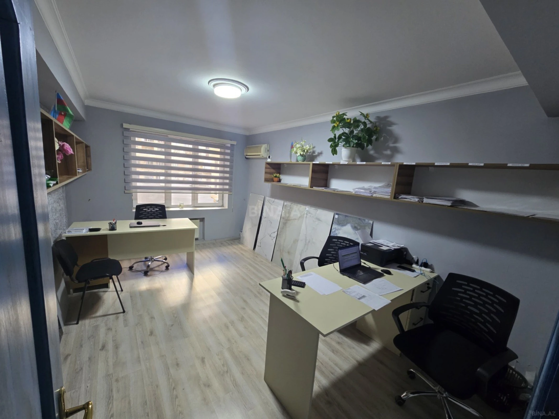 Kirayə verilir 3 otaqlı ofis 120 m²