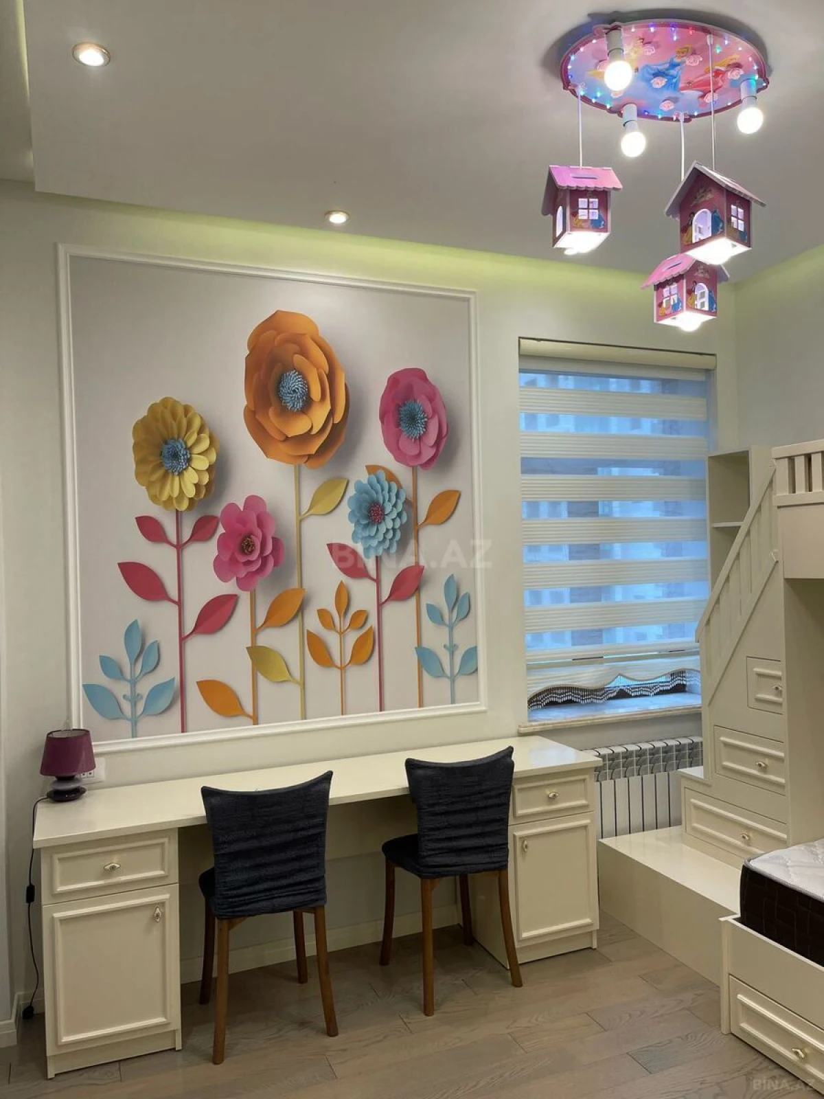 Satılır 4 otaqlı mənzil 140 m²