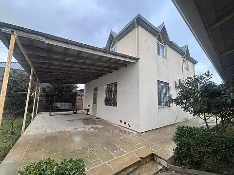 Satılır 3 otaqlı həyət evi 160 m²