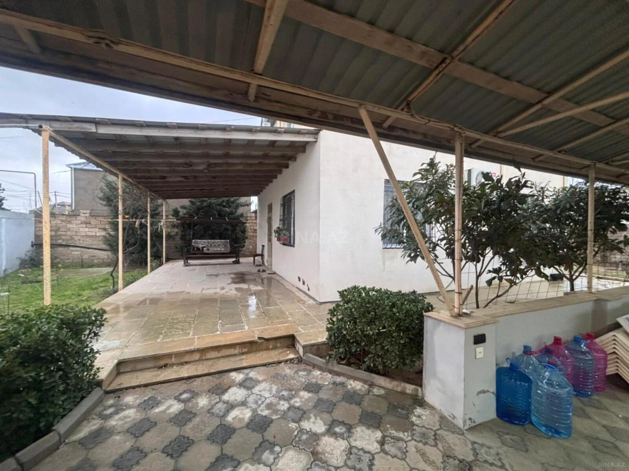 Satılır 3 otaqlı həyət evi 160 m²