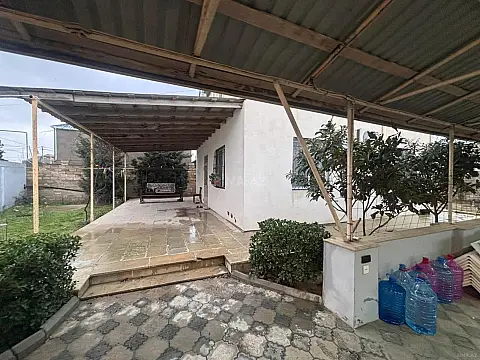 Satılır 3 otaqlı həyət evi 160 m²