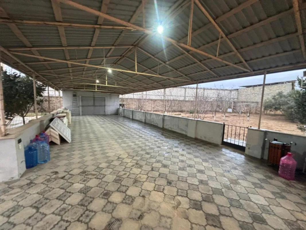 Satılır 3 otaqlı həyət evi 160 m²