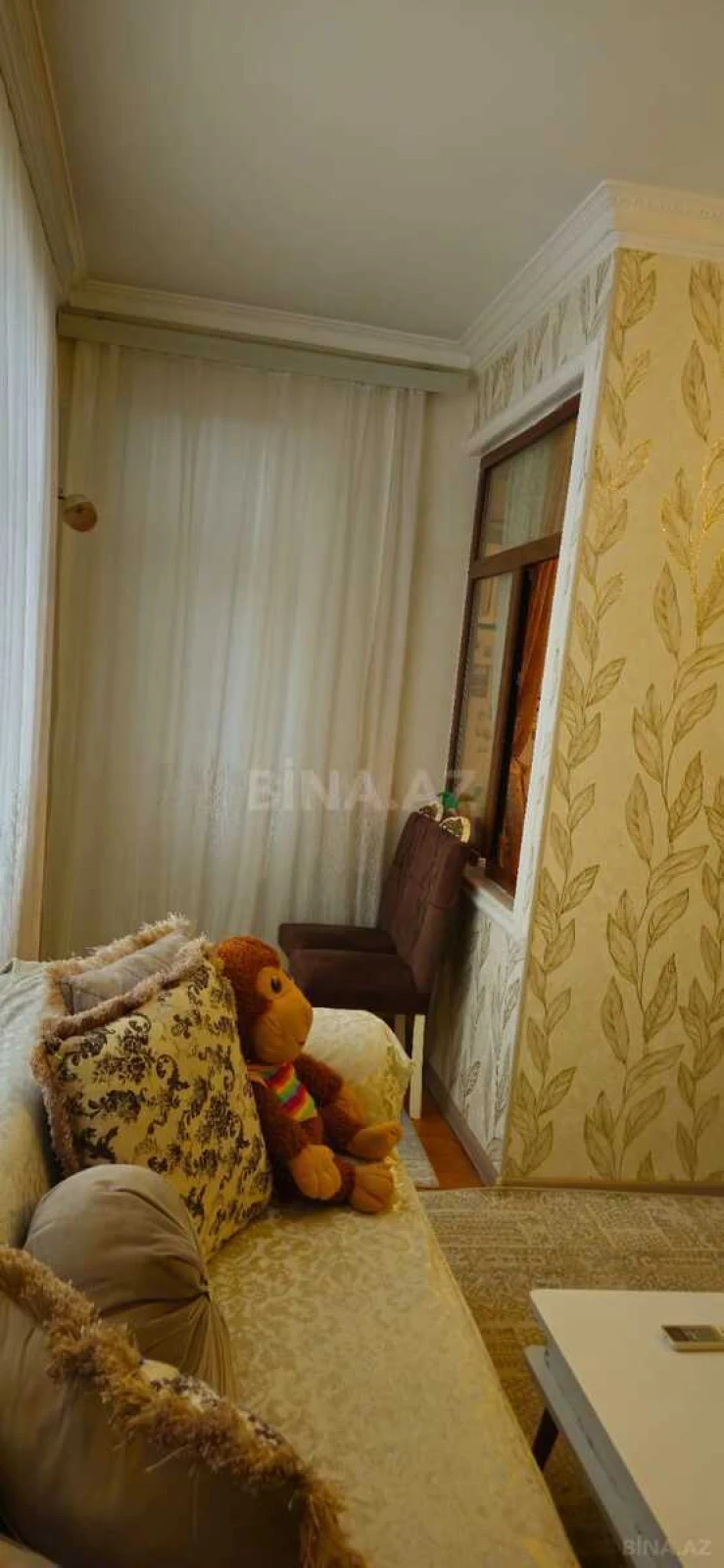 Kirayə verilir 2 otaqlı mənzil 87 m²