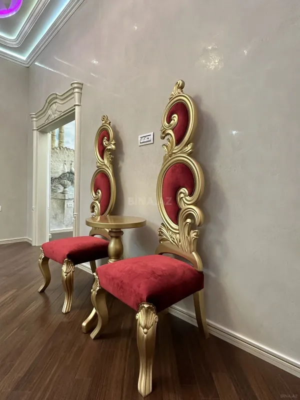 Satılır 4 otaqlı mənzil 137 m²