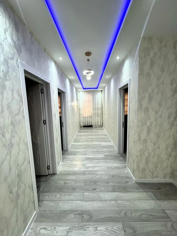 Satılır 5 otaqlı həyət evi 350 m²