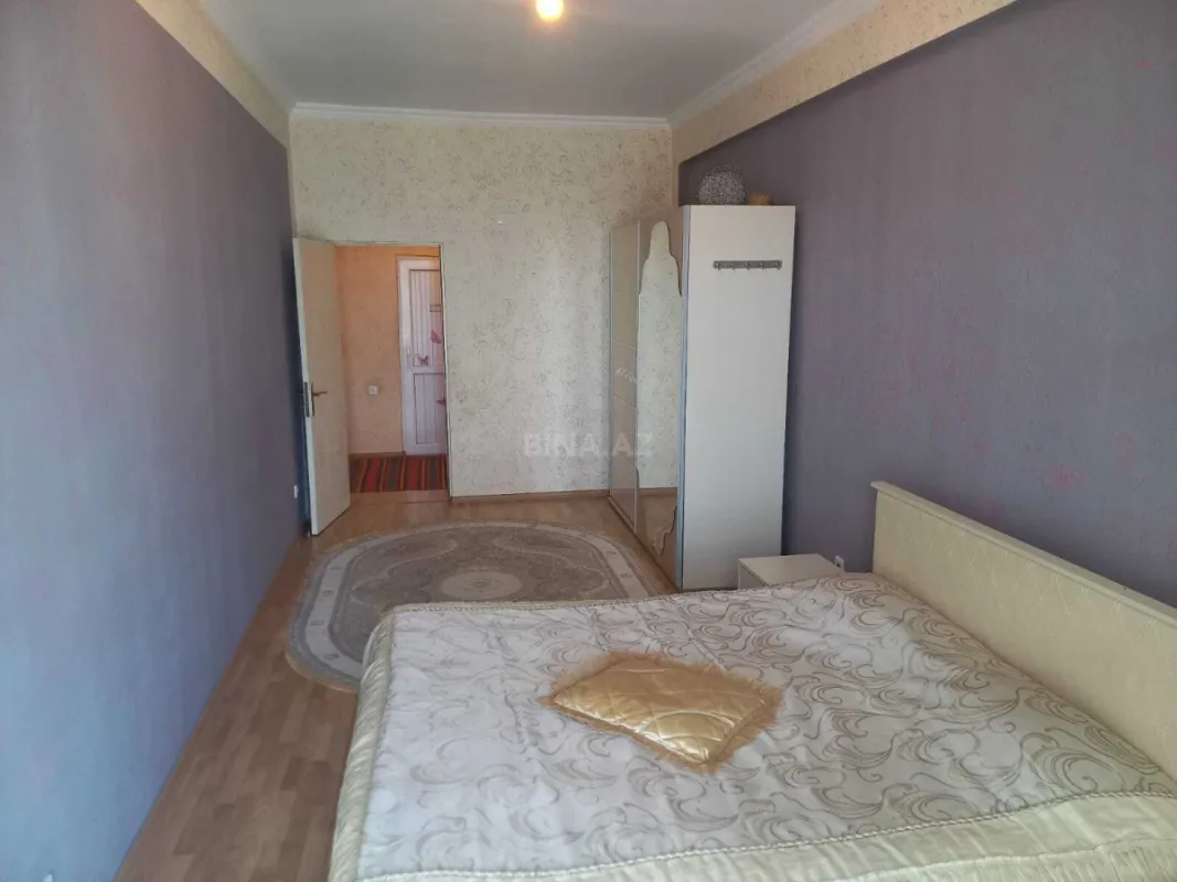 Satılır 3 otaqlı mənzil 127 m²