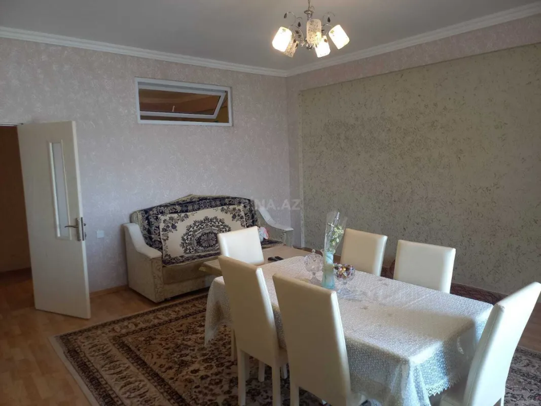 Satılır 3 otaqlı mənzil 127 m²
