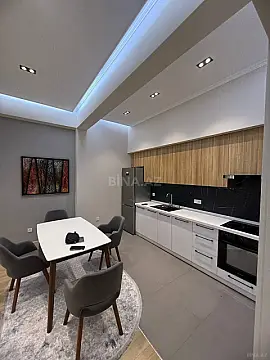 Kirayə verilir 2 otaqlı mənzil 75 m²