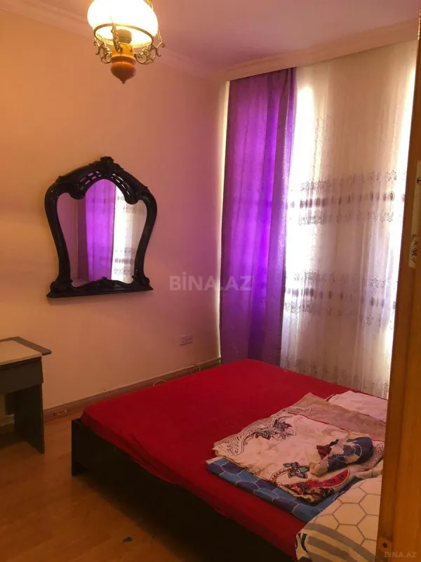 Satılır 2 otaqlı mənzil 68 m²