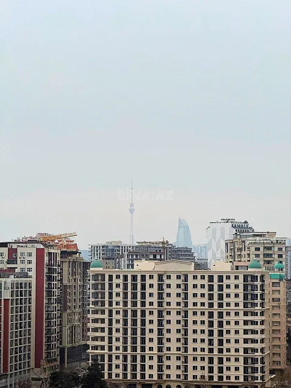 Satılır 3 otaqlı mənzil 120 m²