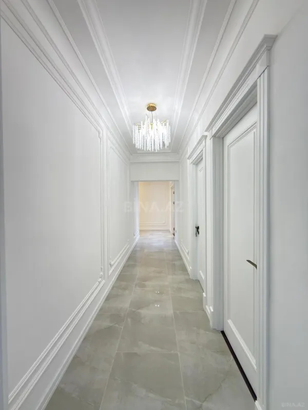 Satılır 3 otaqlı mənzil 120 m²