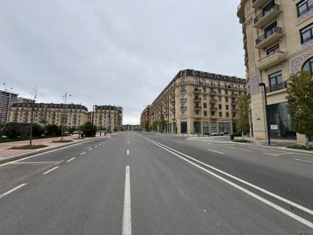 Satılır 3 otaqlı mənzil 111 m²