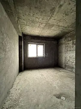 Satılır 3 otaqlı mənzil 163 m²