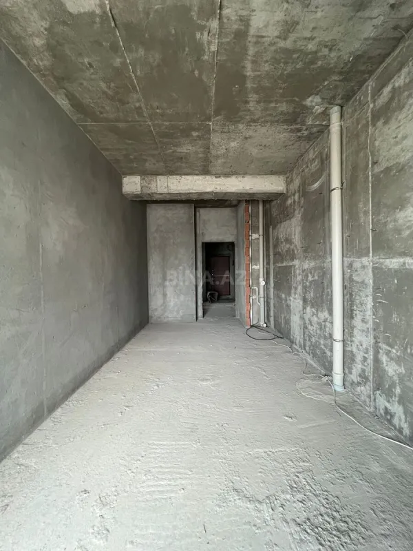 Satılır 3 otaqlı mənzil 163 m²