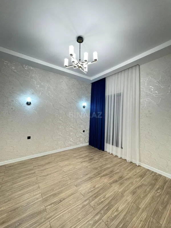 Satılır 4 otaqlı həyət evi 180 m²