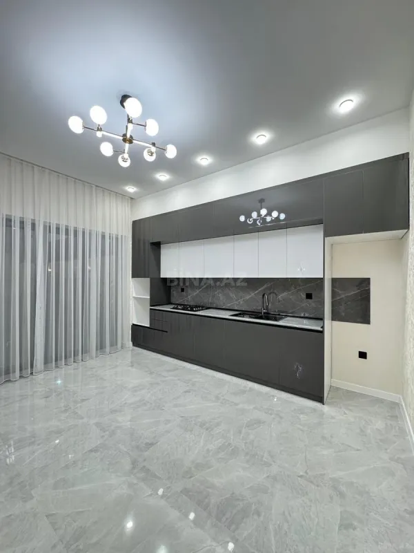 Satılır 4 otaqlı həyət evi 180 m²