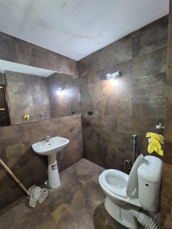 Kirayə verilir obyekt 80 m²