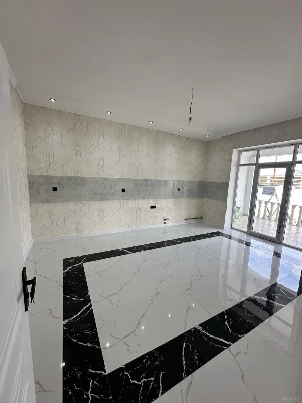 Satılır 4 otaqlı həyət evi 142 m²