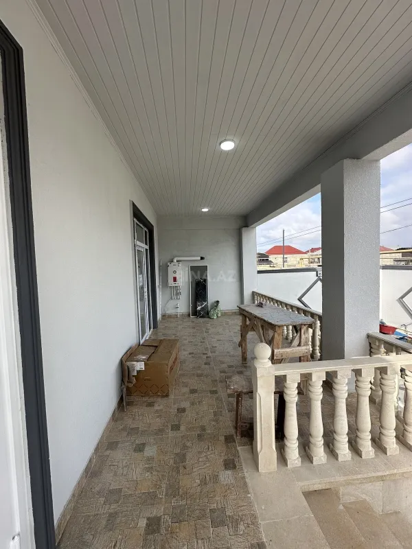 Satılır 4 otaqlı həyət evi 142 m²